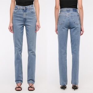 A&F 90’s Straight‎ Jean 28 Regular Ultra High Rise Medium Wash NWOT
